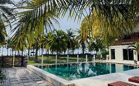 Anugerah Surf&Dive
